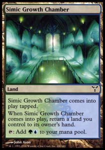 Simic Growth Chamber⁣ - Dissension⁣ (Common)⁣ [180]