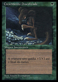 Giant Growth⁣ - Fourth Edition: Black Bordered⁣ (Common)